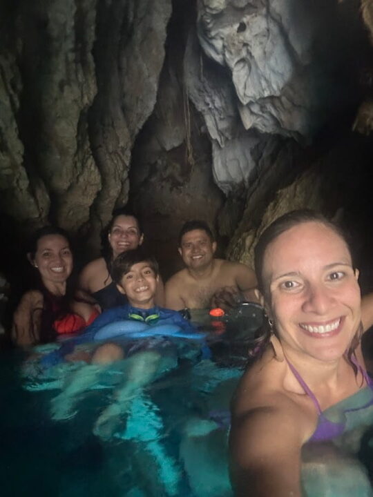 Grupo da RF TUR na Lagoa do Japonês, um dos atrativos de águas cristalinas mais famosos do Jalapão